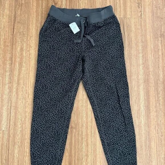 🐨 NWT J. Crew Sweatpants! - Picture 3 of 6